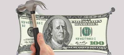 قیمت دلار امروز ۲ اردیبهشت چقدر تغییر کرد؟