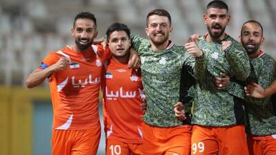 سایپا یکه‌تاز روز دوم