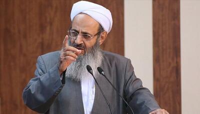 مولوی عبدالحمید: تندروها را از صداوسیما اخراج کنید!