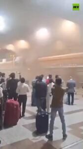 شعله های آتش در فرودگاه بین‌المللی لاهور