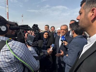 پزشکیان: آمده‌ایم تا از نزدیک مسائل حادثه انفجار بندرعباس را پیگیری کنیم