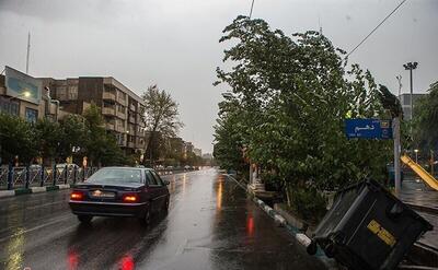 رگبار همراه با وزش باد شدید ۲۳ استان را فرا می‌گیرد