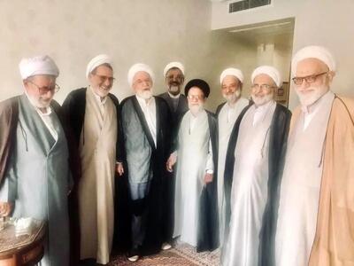 دیدار اعضای شورای مرکزی مجمع مدرسین و محققین حوزه علمیه قم با مهدی کروبی
