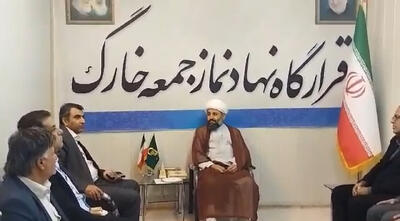 دولت به مشکلات زیرساختی و معیشتی در خارگ توجه ویژه داشته باشد