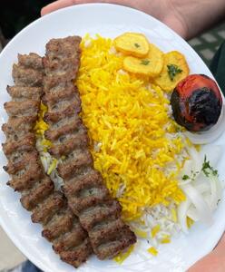 رئیس اتحادیه کباب: چلوکباب زیر ۱۰۰ هزارتومان، سم فروشی است