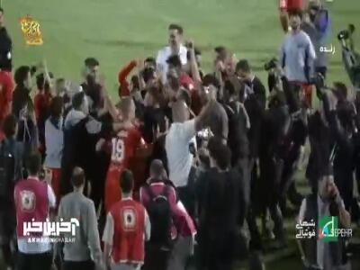 تراکتوری ها جشن قهرمانی گرفتند