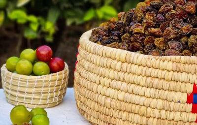 خشک کردن گوجه سبز به روش سنتی تبریزی