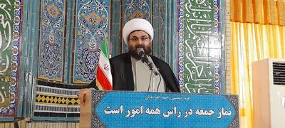 امام جمعه قصرشیرین: مردم با سرمایه گذاری خرد و کلان به اقتصاد کشور کمک کنند