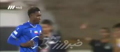 گلزنی مهاجم خارجی استقلال مقابل آلومینیوم