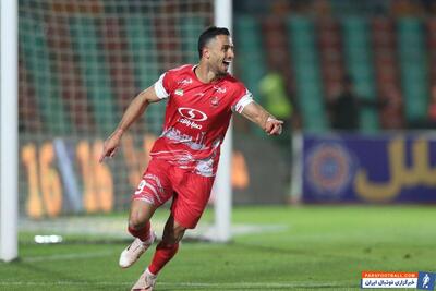 علی علیپور پس از قهرمان نشدن تیم فوتبال پرسپولیس : شرمنده هواداران شدیم