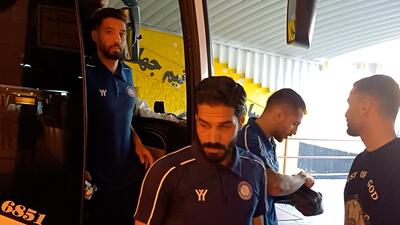 ورود تیم گل‌گهر سیرجان به ورزشگاه نقش جهان - پارس فوتبال