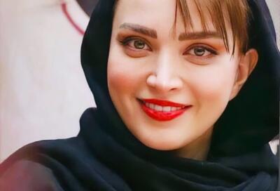 ژست‌ها و استایل جذاب بهنوش طباطبایی در بزرگداشت گلاب آدینه+ عکس