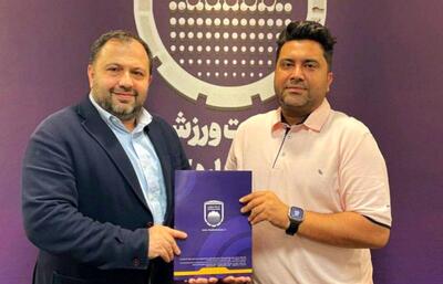 قرارداد اخباری دو فصل دیگر تمدید شد