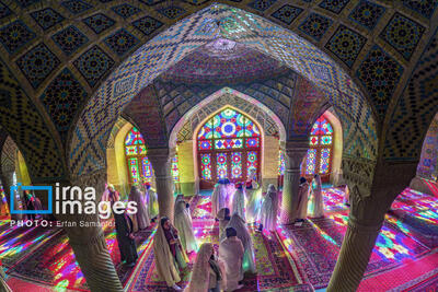 ۱۵ اردیبهشت؛ «روز شیراز»