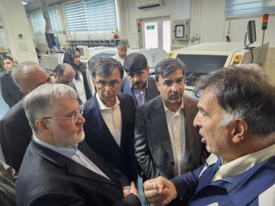 بازدید استاندار تهران از واحدهای تولیدی/ تاکید استانداری بر صیانت‌ از واحدهای موجود