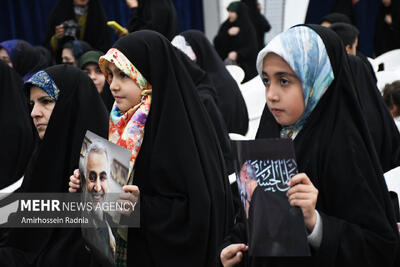 برگزاری آیین تجلیل از دختران، معلمان و راهبران جریان دختران حاج‌قاسم