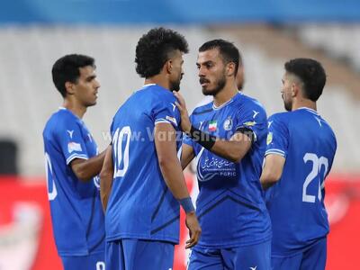 نجات دروازه استقلال در حساس‌ترین زمان (عکس) - پارس فوتبال