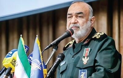 سپاه مقابل هیچ دشمنی عقب‌نشینی نمی‌کند