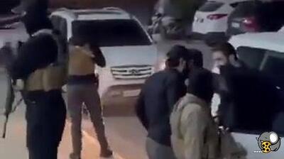 ببینید | کتک زدن زنان بی حجاب توسط نیروهای جولانی در دمشق