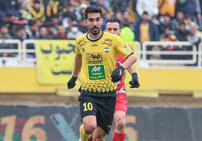 ستاره سپاهان از پرسپولیسی‌ها زمان خواست - پارس فوتبال