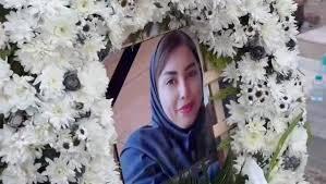 وداع سخت با یکی از بانوان جانباخته در حادثه بندر رجایی