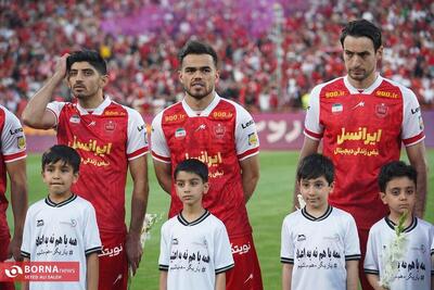 ارونوف در اختیار کادر فنی پرسپولیس قرار گرفت