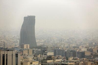 کیفیت هوای تهران در شرایط ناسالم/ این گروه‌ها در خانه بمانند