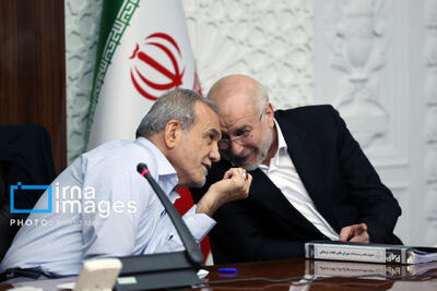 تصاویر: جلسه شورای عالی انقلاب فرهنگی