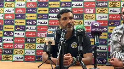 نشست خبری مجید ایوبی مربی تیم شهرداری نوشهر بعد از بازی با نیروی زمینی