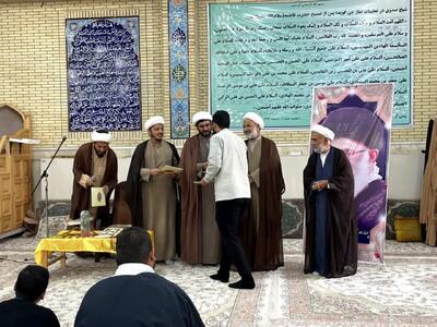 معلمان ستون‌های اصلی رشد جامعه هستند