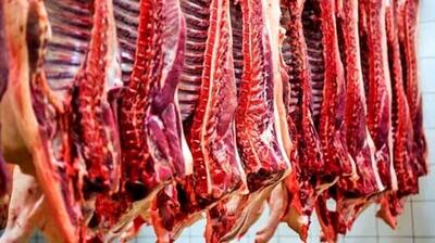 ویدیویی وایرال شده از تلاش دو زنِ قصاب برای قطع پای دزد مسلح!