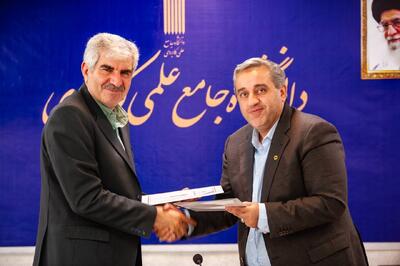 امضای موافقت نامه استقرار صلاحیت حرفه‌ای توسط دانشگاه جامع علمی کاربردی و هلدینگ هپکو