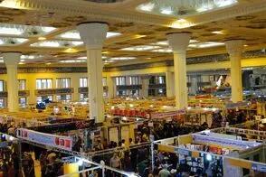عکس عجیب از غرفه کودکان در نمایشگاه کتاب تهران!