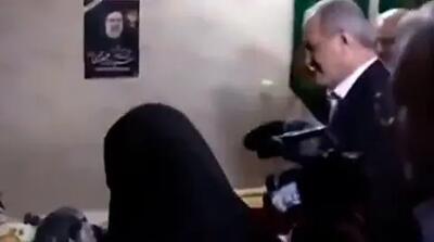 مادر رئیسی خطاب به پزشکیان: سوار هلیکوپتر نشو/ویدیو