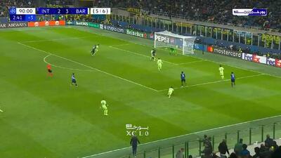 گل سوم اینتر به بارسلونا توسط فرانچسکو آچربی 90+3/ اینتر3-3 بارسلونا