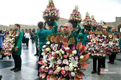 عکس/ گل آرایی ضریح مطهر امام رضا (ع) در آستانه روز ولادت با سعادت ایشان