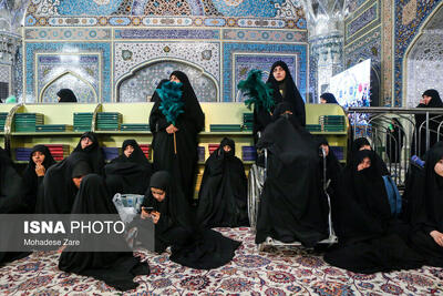 تصاویر: مراسم گرامیداشت اولین سالگرد شهدای پرواز در حرم مطهر رضوی
