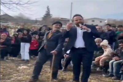 آواز شاد؛ پیرمرد سرخوش انگار نه انگار ازش گذشته 180 زنون رقصید ملت انگشت به دهن موندن