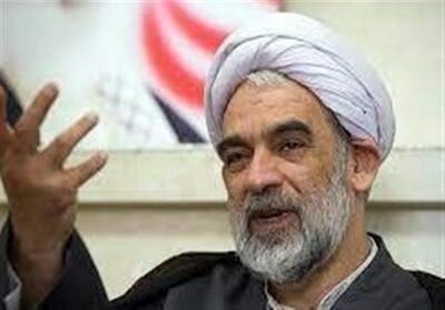 هزاران نفر از فضلای حوزه علمیه در جهان مشغول به تبلیغ هستند - تسنیم