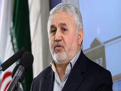 تعبیری به غیر از خلیج فارس را پسته بی‌مغز گوید