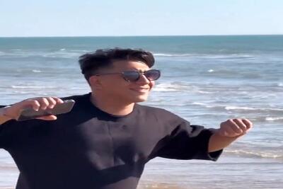 آواز شاد؛ پسر خوزستانی رقص شونه لرزونش تو دنیا ترکوند ویو میلیونی گرفته الحق که لایقه