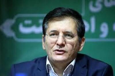 نایب‌رئیس کمیسیون حقوقی مجلس:  مهریه نامحدود آزاد است، اما ضمانت اجرای کیفری فقط تا ۱۴ سکه
