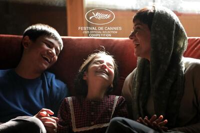 فیلم زن و بچه سعید روستایی را کجا ببینیم؟ / جعفر پناهی هم هست