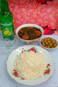 از شما/ناهارخورشت آلواسفناج🍀🍀🍀