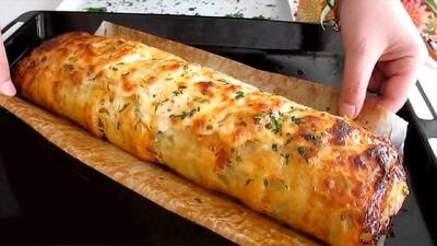 طرز تهیه غذای مجلسی با سیب زمینی / دستور پخت رول سیب زمینی با سیب زمینی های حلقه شده