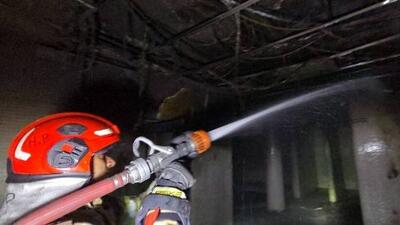 نجات معجزه‌آسای 130 نفر از آتش‌سوزی هتل در خیابان مفتح