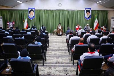 آیت‌الله علم‌الهدی: نقش تحسین برانگیز هلال‌احمر در کنترل حادثه بندر شهید رجایی | جهاد خدمت‌رسانی نقطه قوت نظام اسلامی است