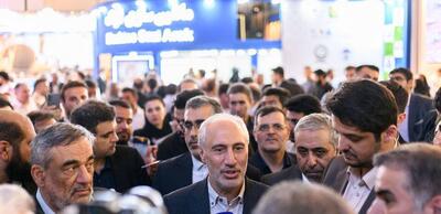 صنعت نفت موتور محرک اقتصاد کشور است - شهروند آنلاین