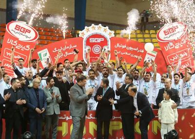 جنون خرید در فوتسال: اعتبار بانکی عامل اصلی قهرمانی!