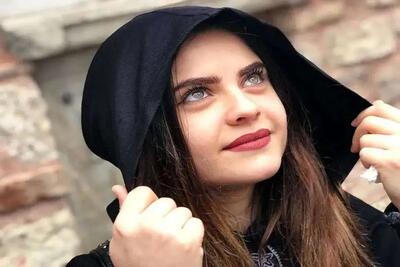 لحظه فرار بازیگر زن از صحنه جرم پس از ارتکاب به قتل دوستش!